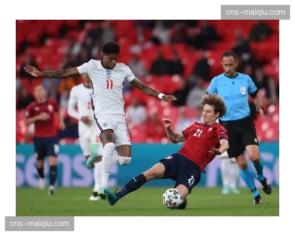 调查:球迷如何看待球队从传统意式防守向更混合的现代防守转变 调查:球迷如何看待球队从传统意式防守向更混合的现代防守转变